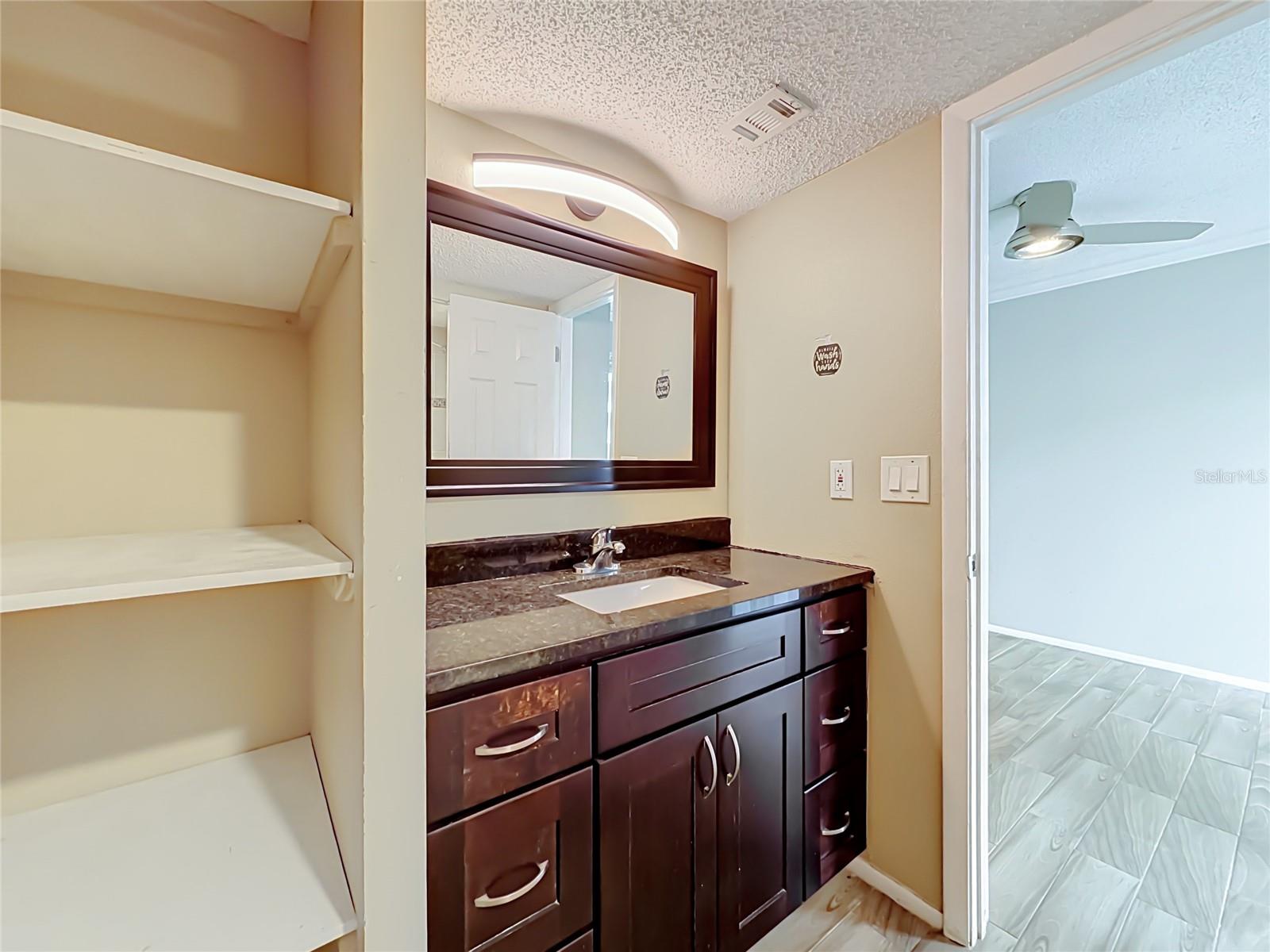 131 WATER FRONT WAY, #220, Altamonte Springs, FL 32701