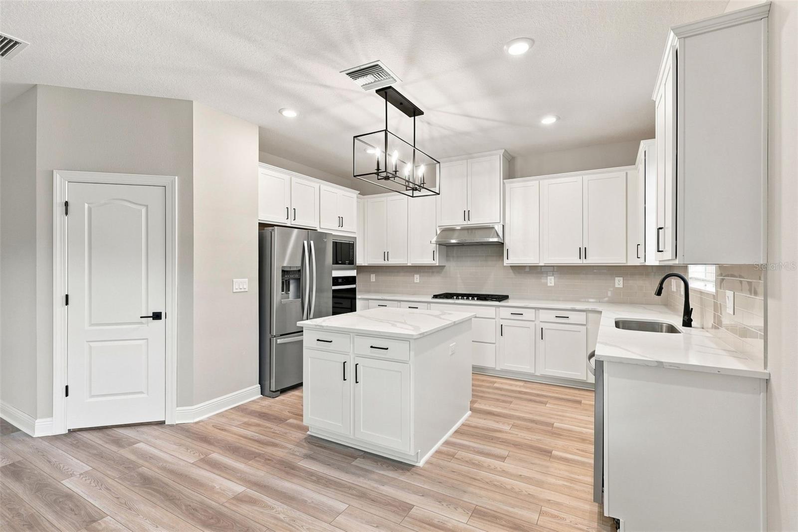 7721 SOMERSWORTH DRIVE, Kissimmee, FL 34747