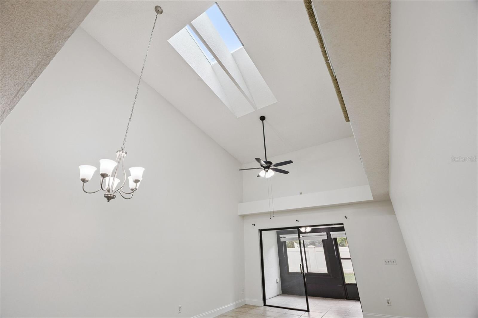 Living room high ceilings/sky light