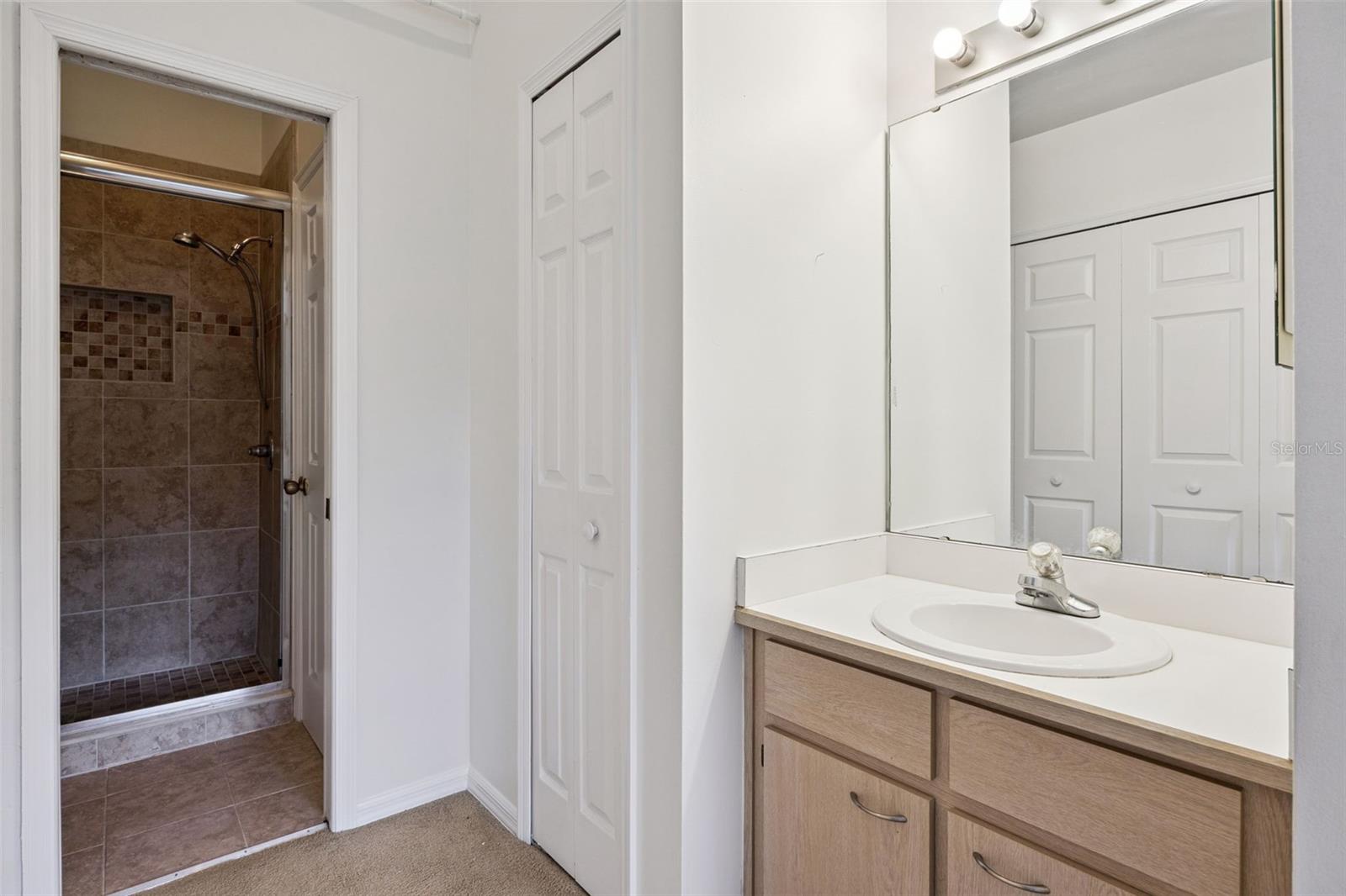 Upstairs vanity 1 with dual access