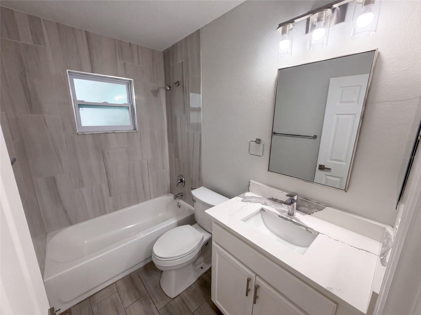 8165 RIDGE ROAD, Weeki Wachee, FL 34613
