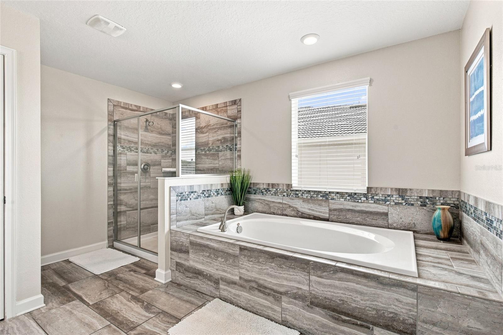 1541 MULLIGAN BOULEVARD, Davenport, FL 33896