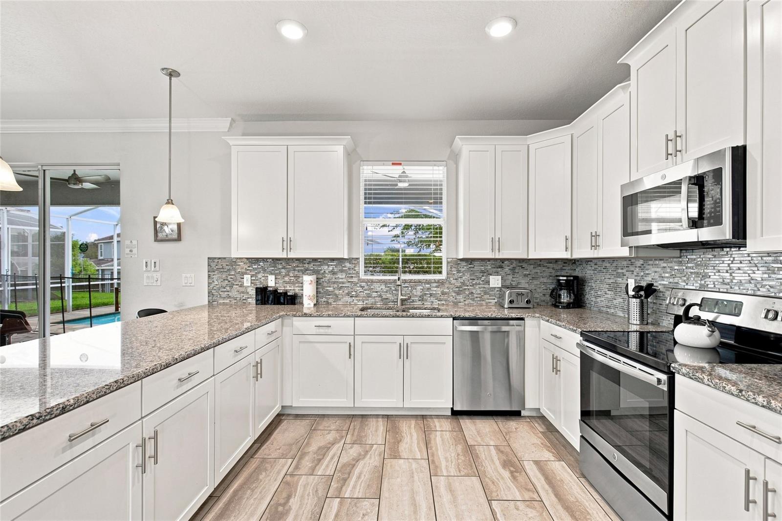 1541 MULLIGAN BOULEVARD, Davenport, FL 33896