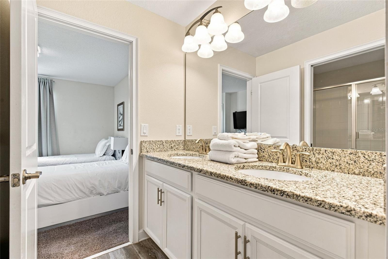 1541 MULLIGAN BOULEVARD, Davenport, FL 33896