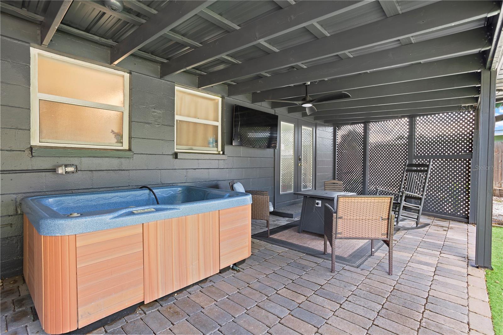 6809 WILLOUGHBY LANE, Belle Isle, FL 32812