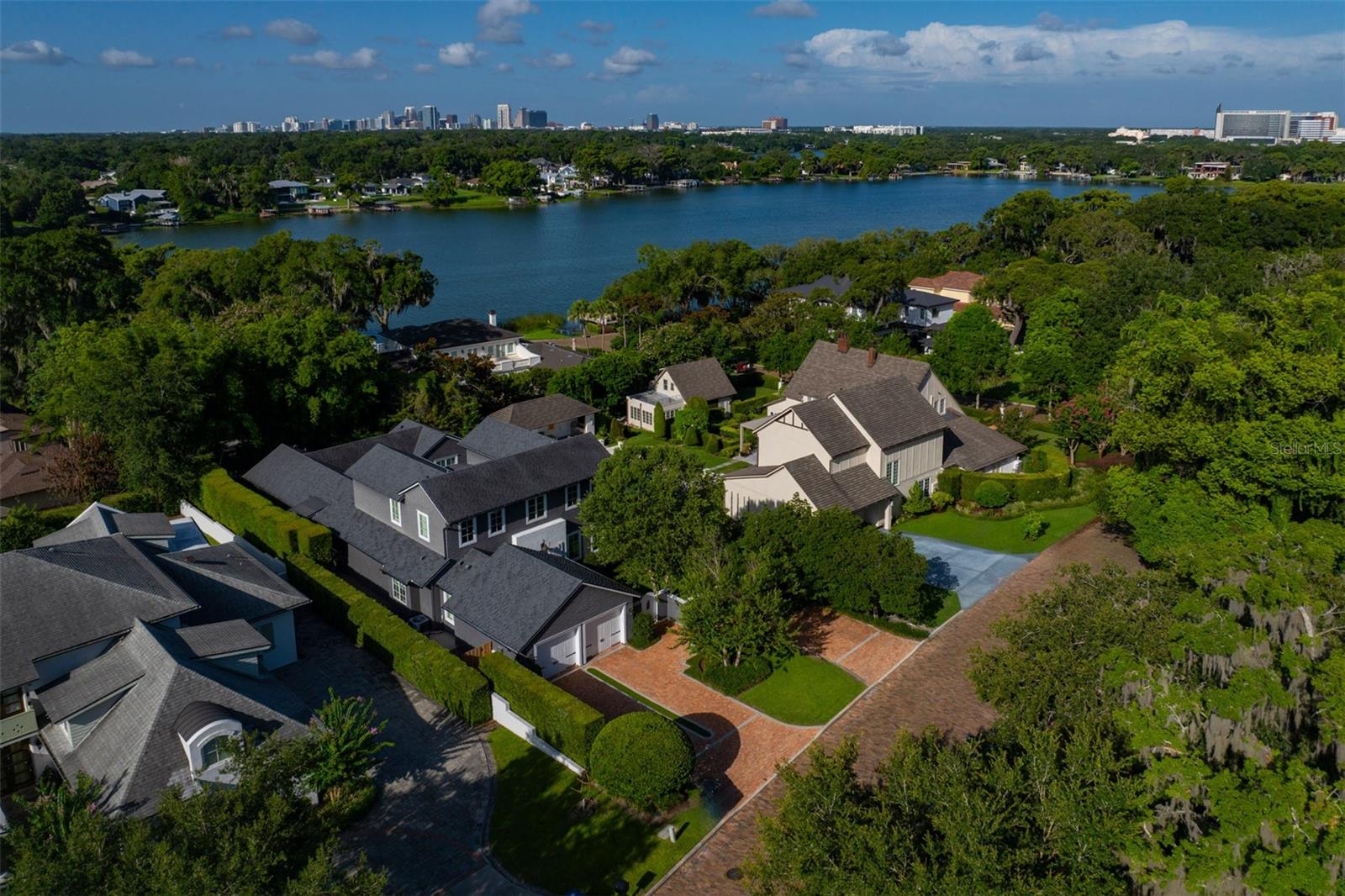 160 W ROCKWOOD WAY, Winter Park, FL 32789