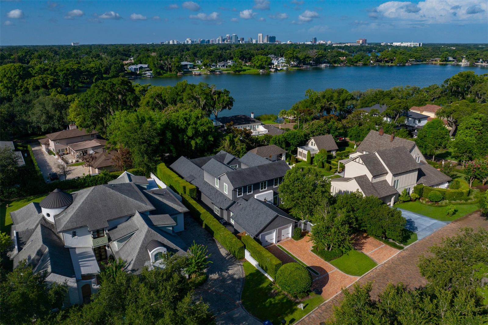 160 W ROCKWOOD WAY, Winter Park, FL 32789