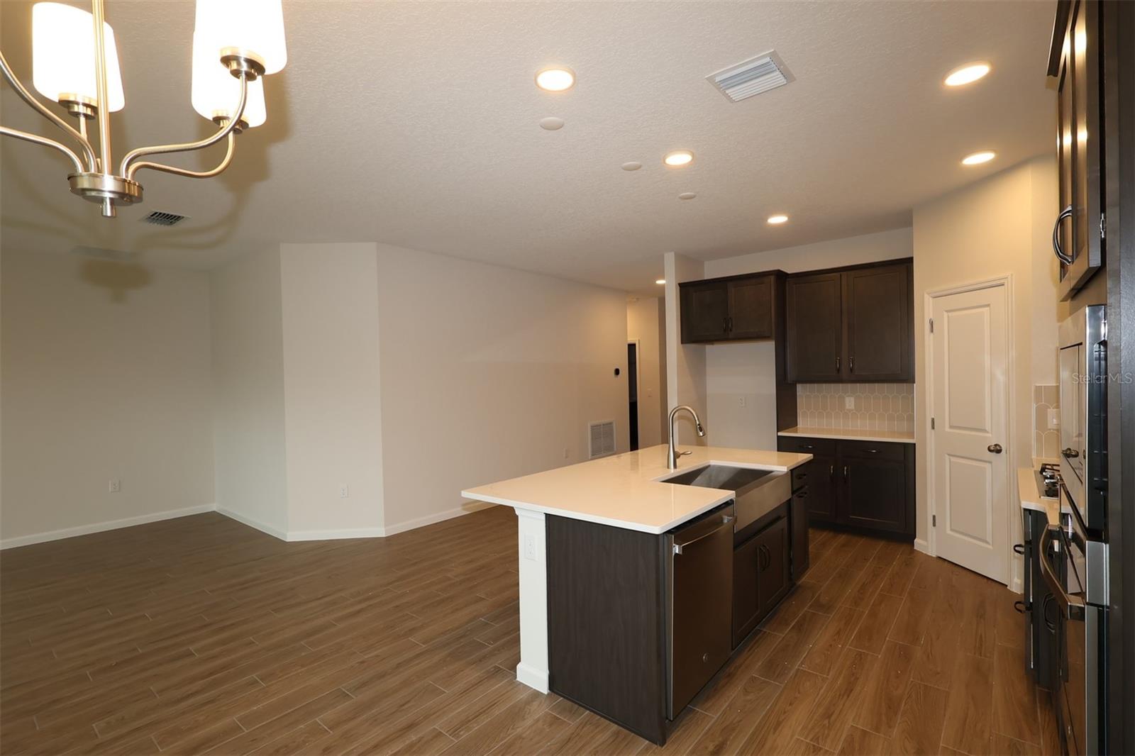 2957 SWEETGRASS LANE, Zellwood, FL 32798