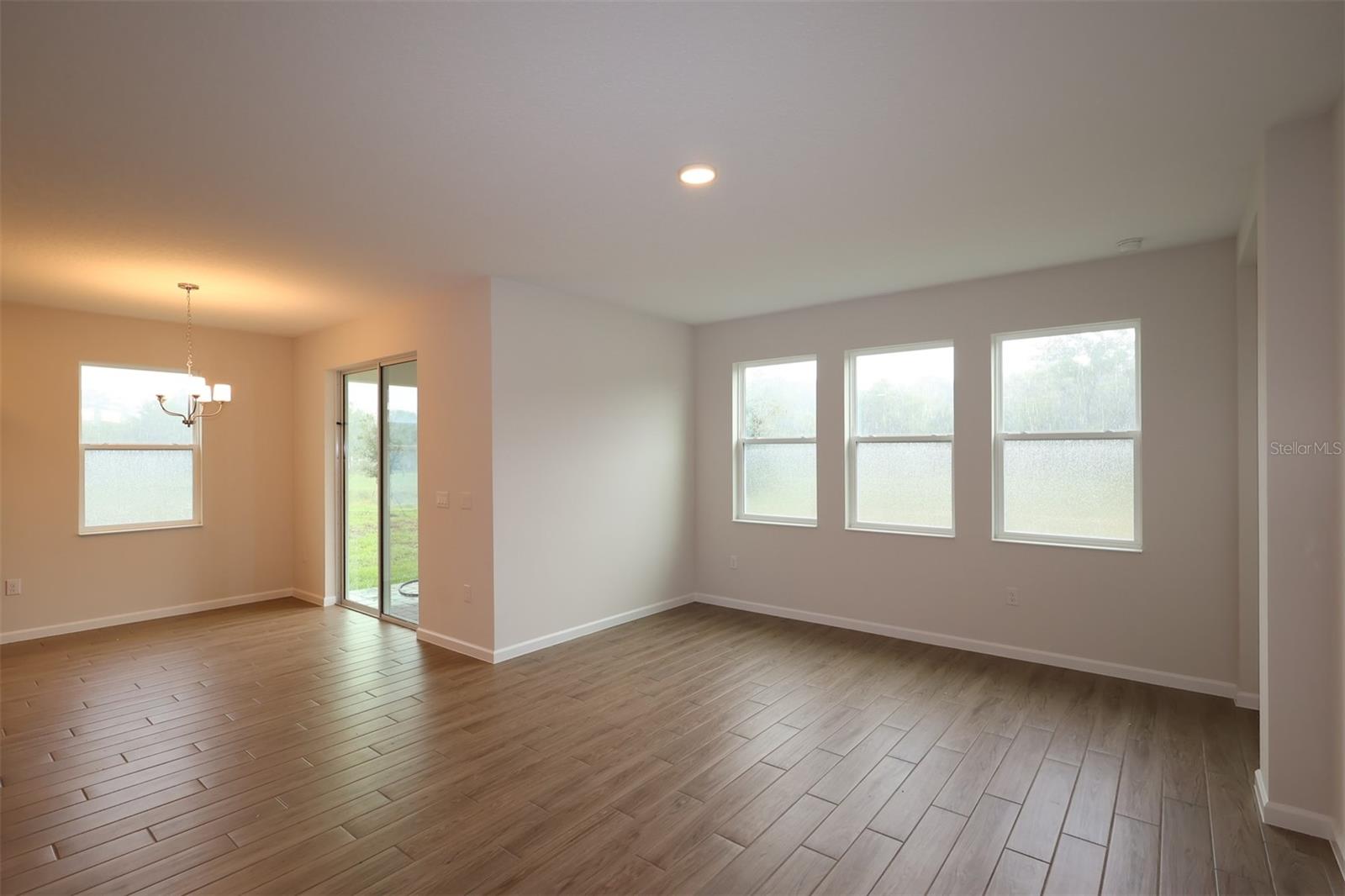 2957 SWEETGRASS LANE, Zellwood, FL 32798