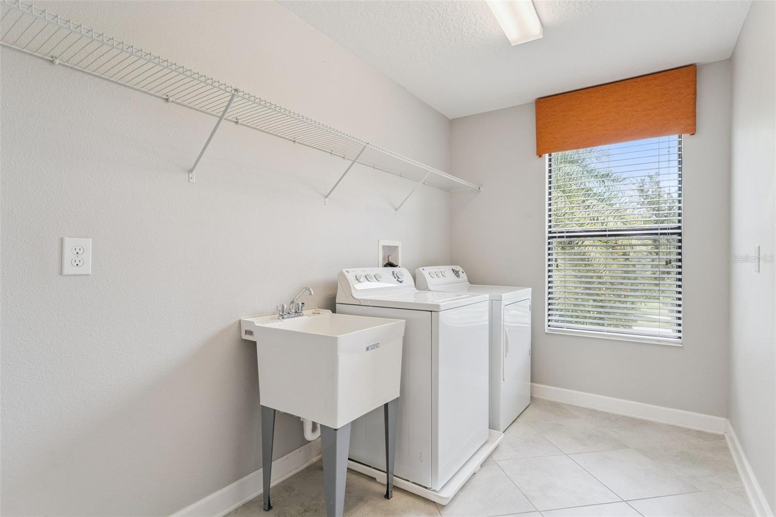 Laundry is upstairs with direct access to owners suite too