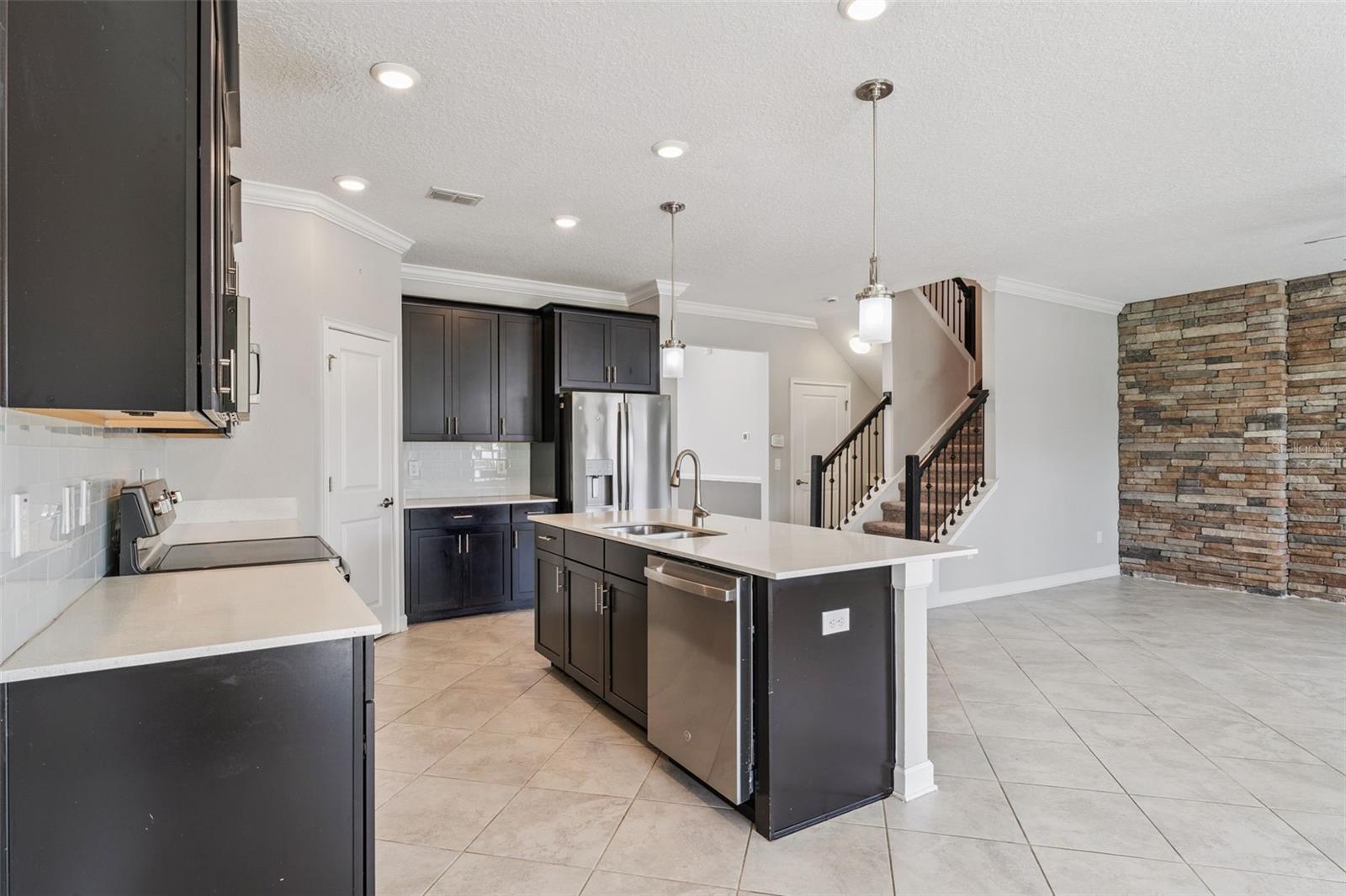 8001 POND APPLE DRIVE, Winter Garden, FL 34787