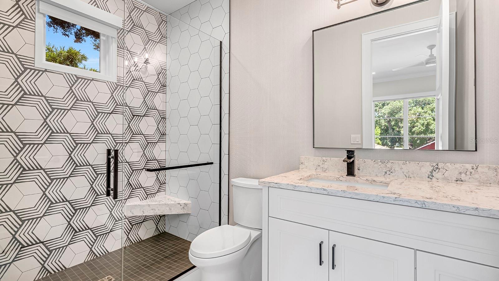 Bedroom 4 Ensuite Bath