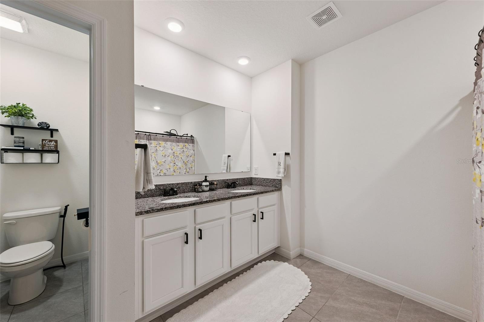 3676 SUNGROVE CIRCLE, Sanford, FL 32771