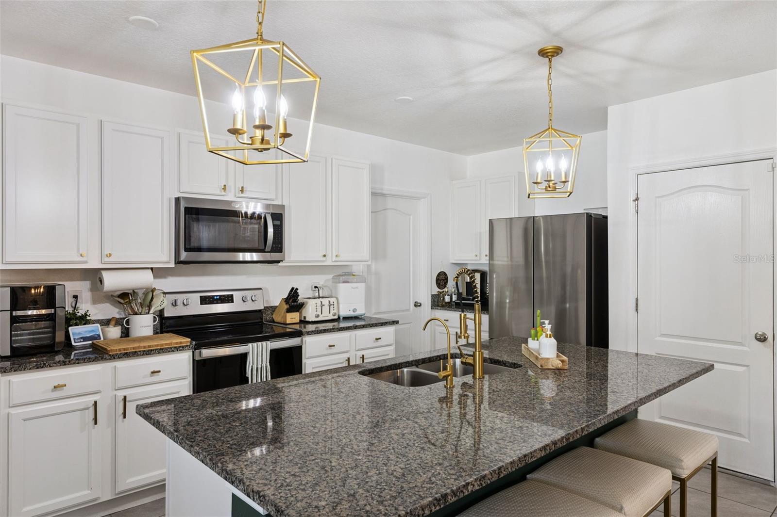 3676 SUNGROVE CIRCLE, Sanford, FL 32771