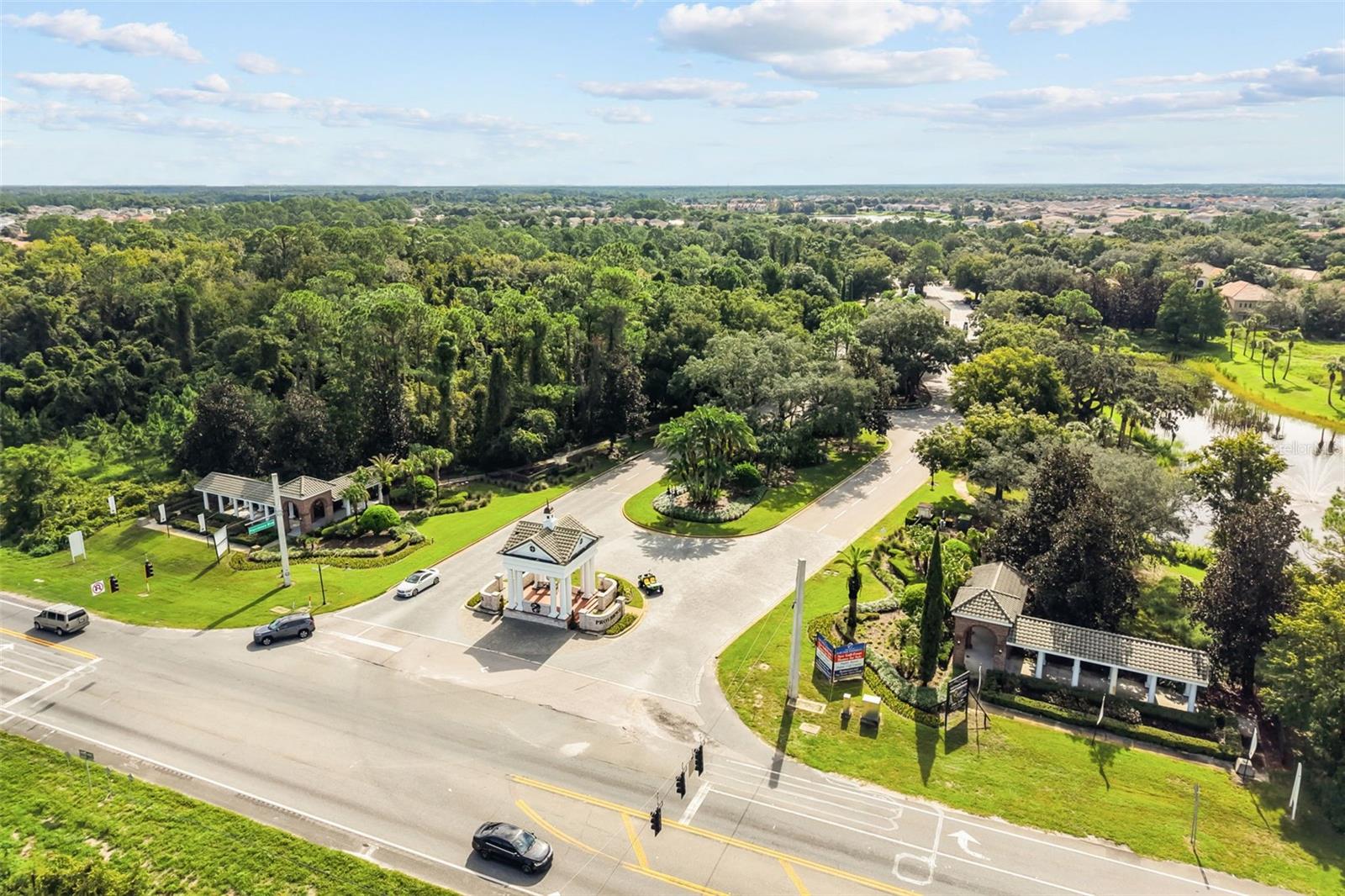 512 WESTCHESTER COURT, Davenport, FL 33837