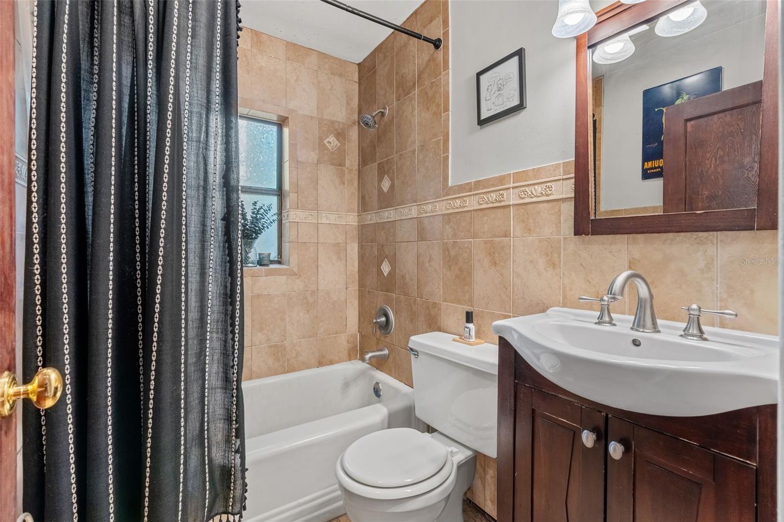 1710 OREGON STREET, Orlando, FL 32803