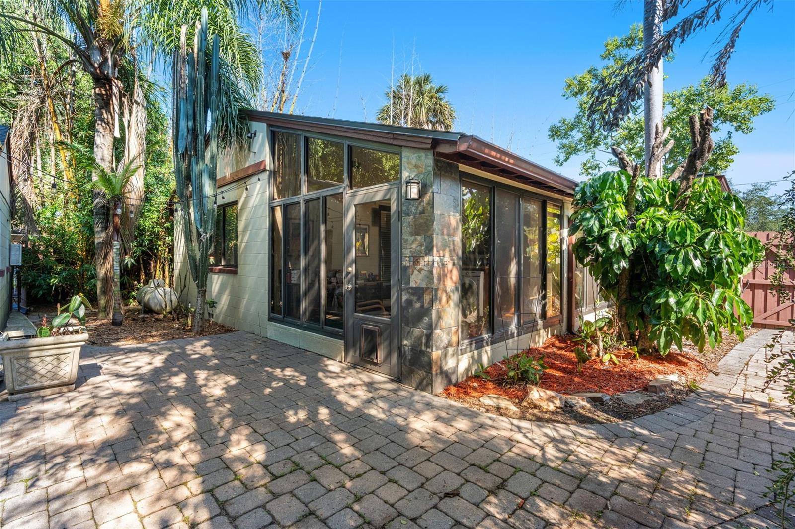 1710 OREGON STREET, Orlando, FL 32803