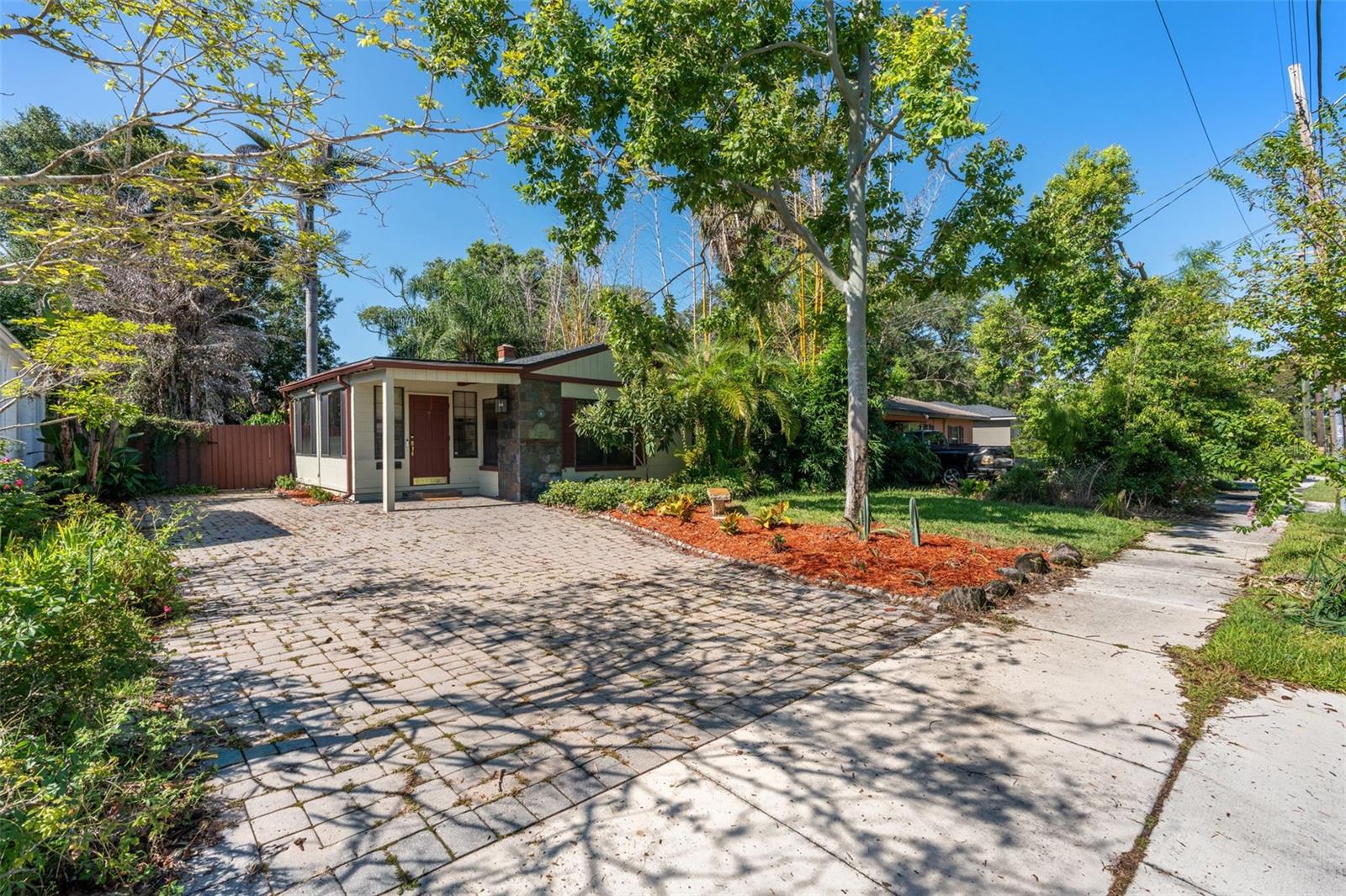 1710 OREGON STREET, Orlando, FL 32803