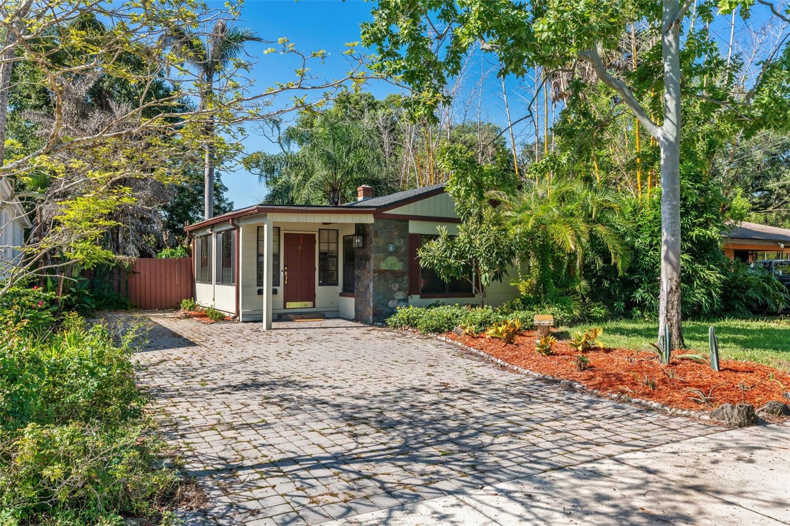1710 OREGON STREET, Orlando, FL 32803