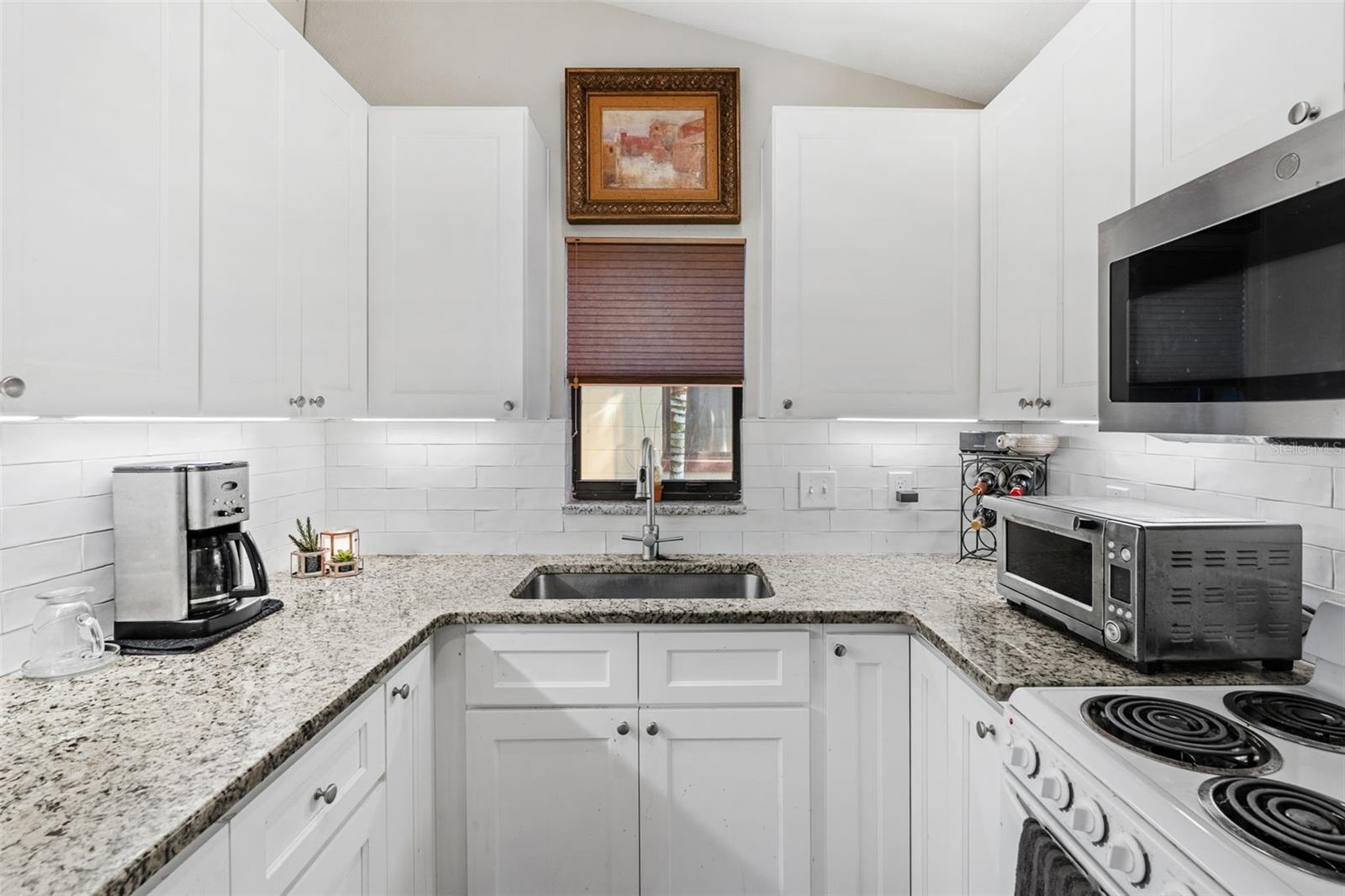 1710 OREGON STREET, Orlando, FL 32803