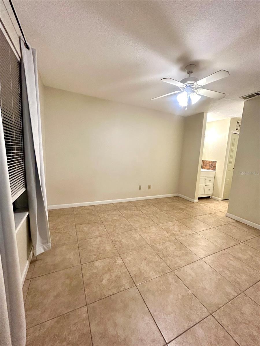 224 AFTON SQUARE, #203, Altamonte Springs, FL 32714
