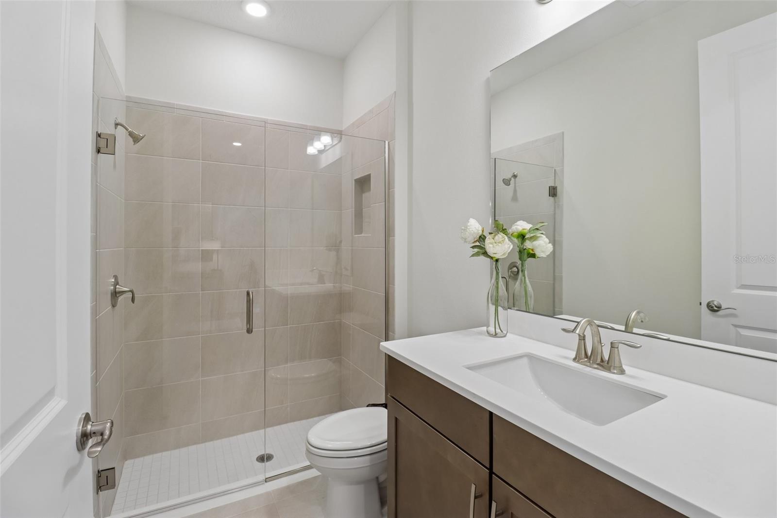 Main floor full bath.