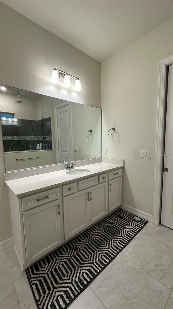 8083 LEAF GROVE CIRCLE, Orlando, FL 32836