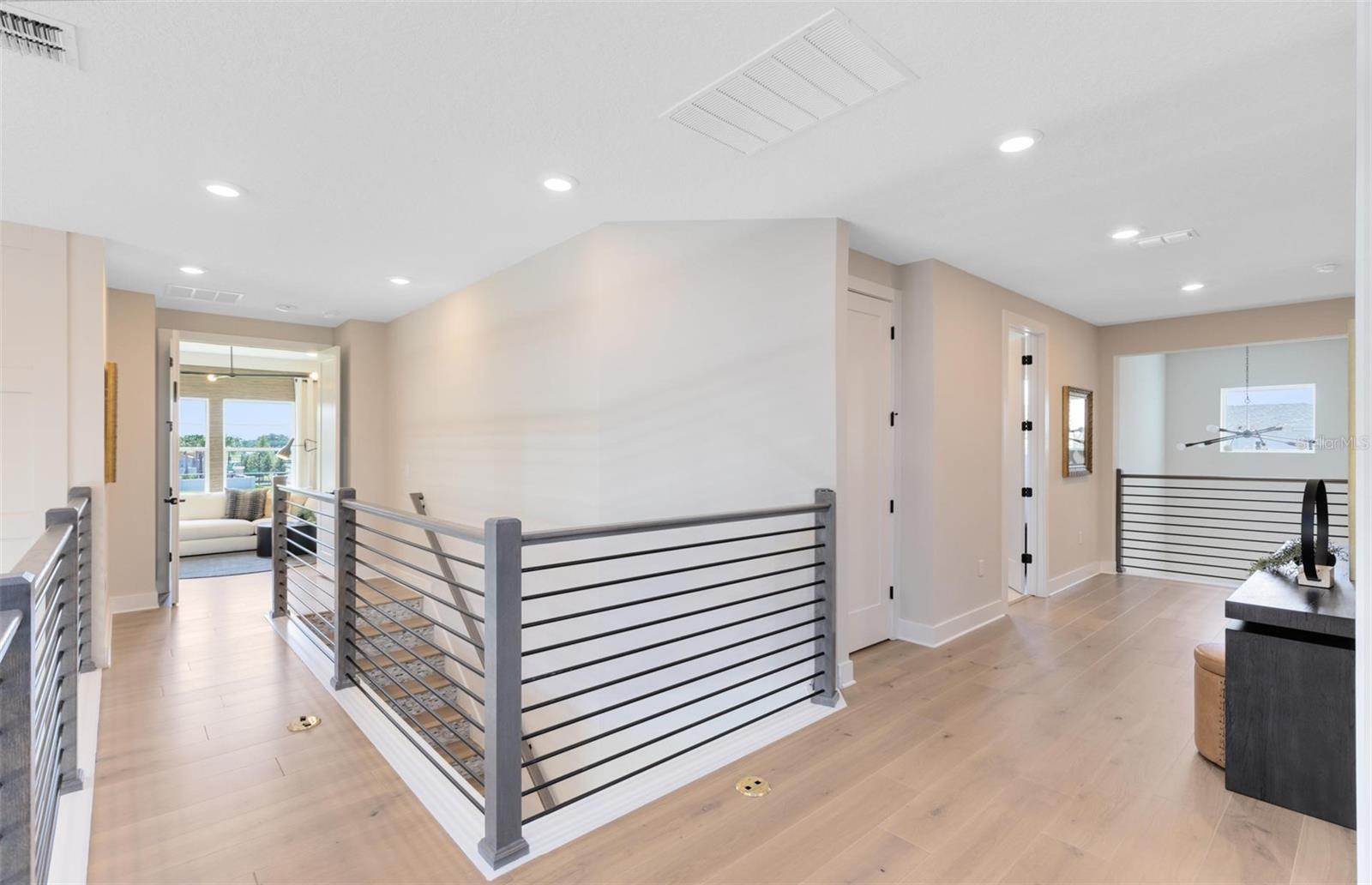 Actual home photo. Colors, finishes, textures and options may appear differently in person due to variations in monitors and viewing devices.