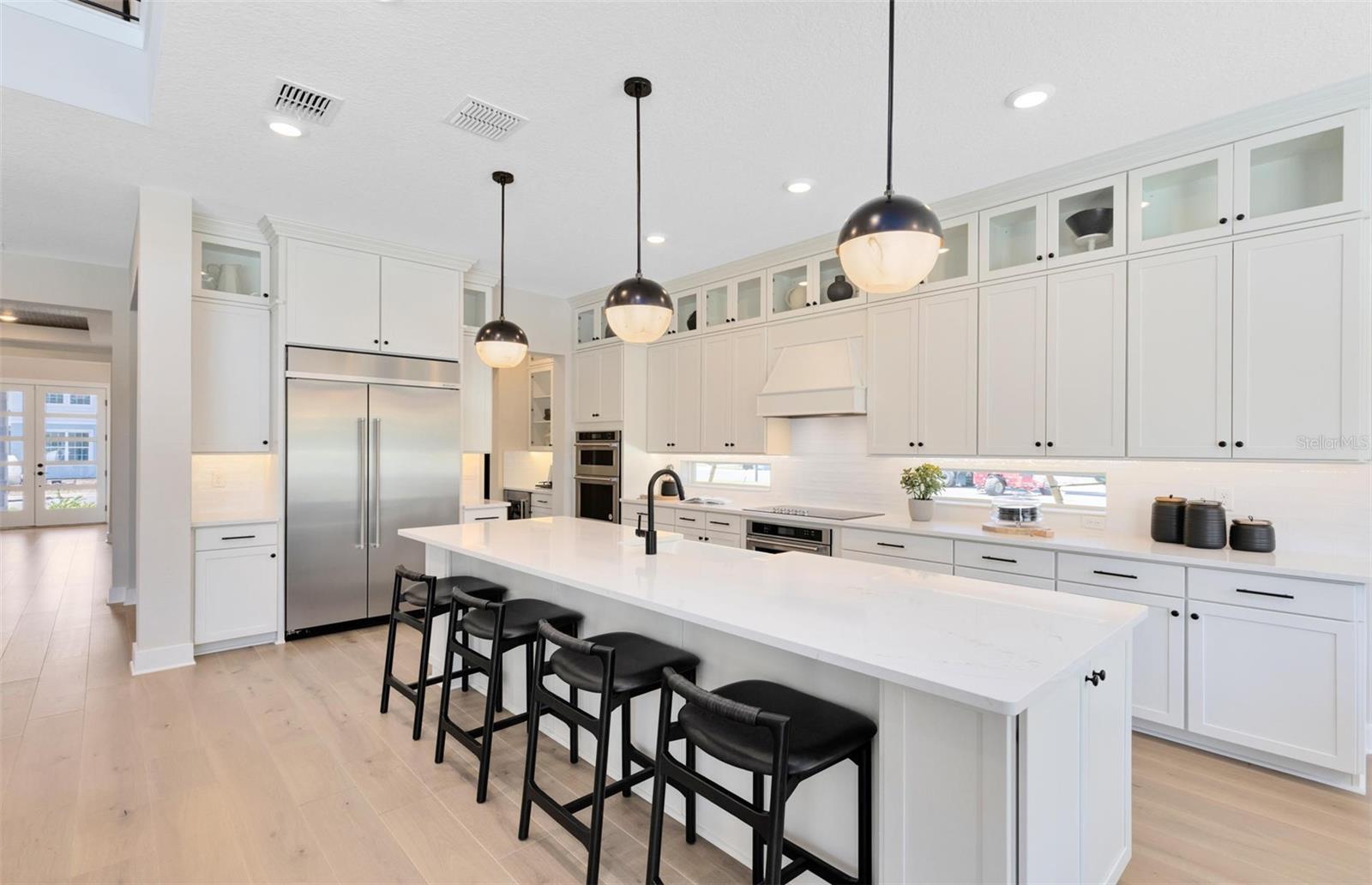 Actual home photo. Colors, finishes, textures and options may appear differently in person due to variations in monitors and viewing devices.