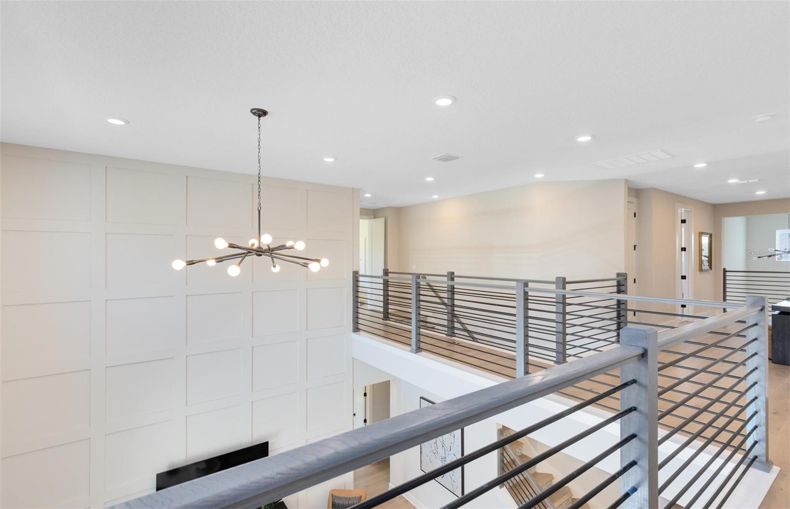 Actual home photo. Colors, finishes, textures and options may appear differently in person due to variations in monitors and viewing devices.