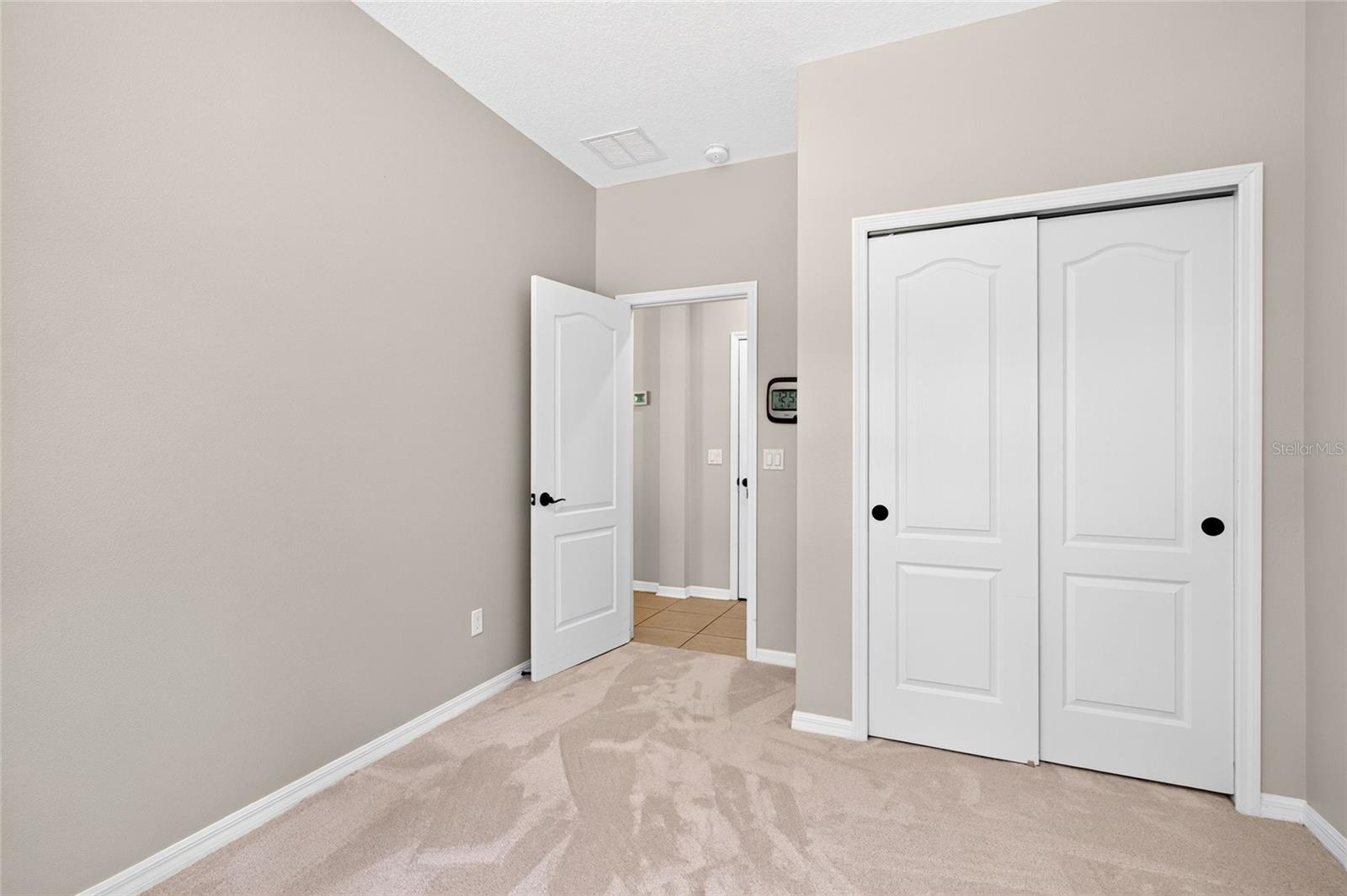 2586 PLUMADORE DRIVE, Grand Island, FL 32735