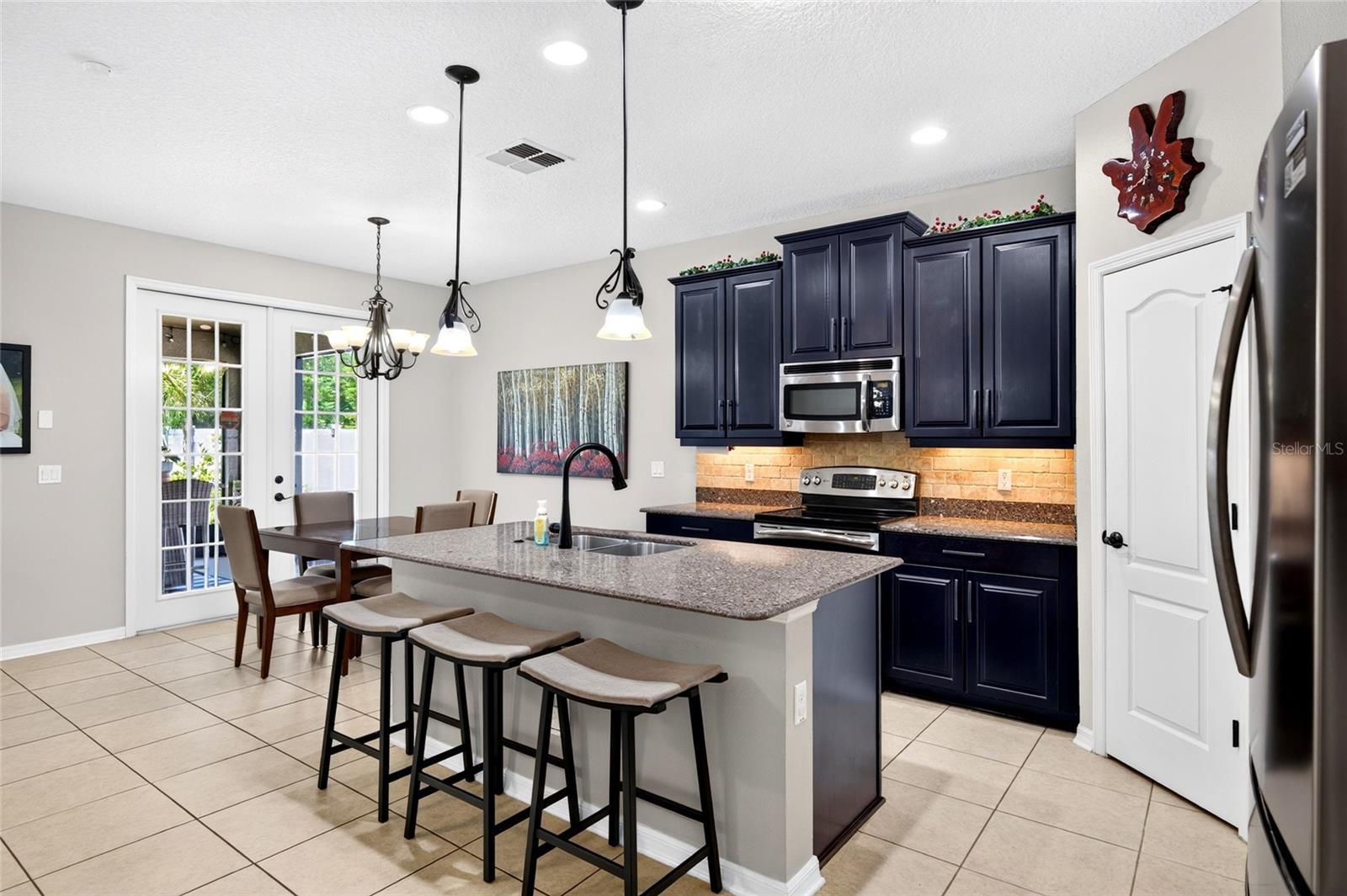 2586 PLUMADORE DRIVE, Grand Island, FL 32735