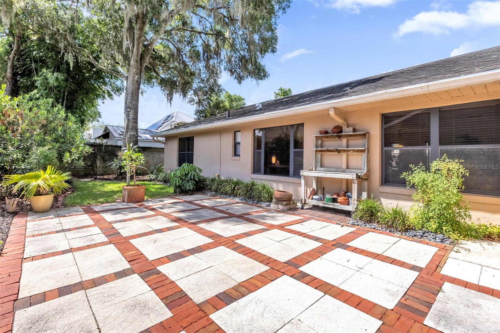 1850 BRYAN AVENUE, Winter Park, FL 32789
