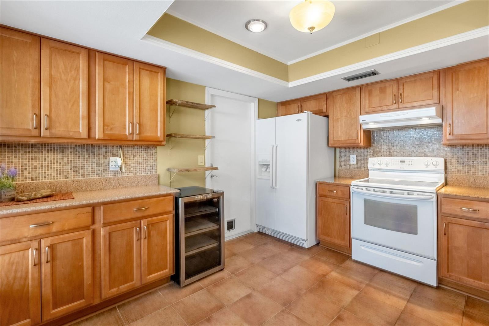 1850 BRYAN AVENUE, Winter Park, FL 32789