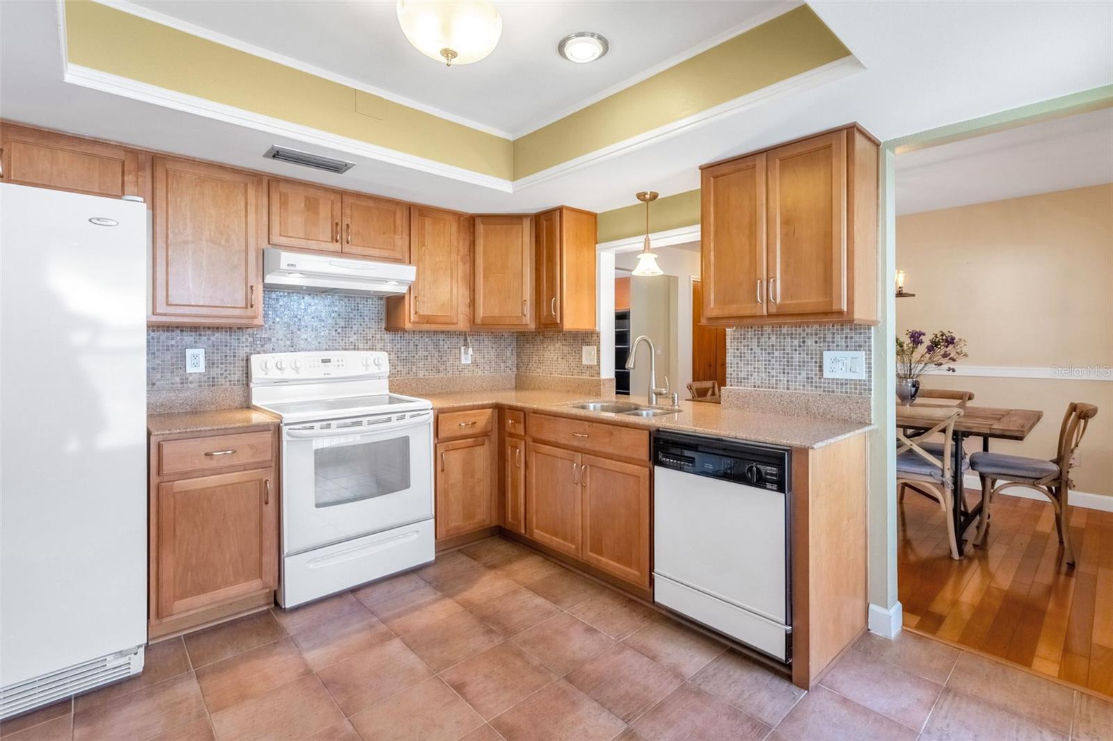 1850 BRYAN AVENUE, Winter Park, FL 32789