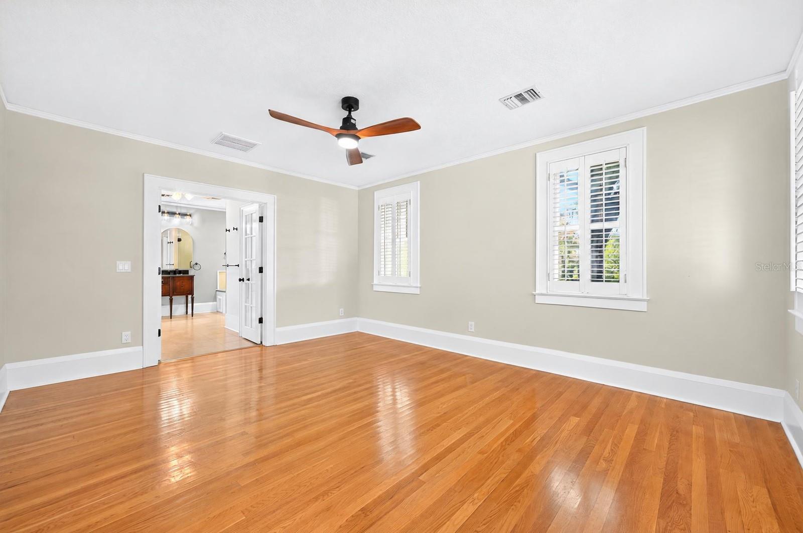 128 WISTERIA AVENUE, Orlando, FL 32806