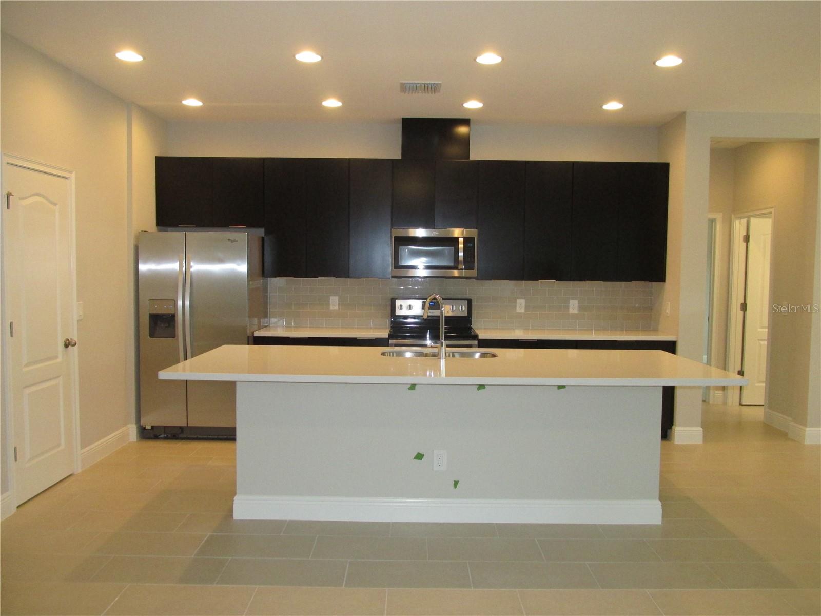7252 BACKWOODS TRAIL, Windermere, FL 34786 7252 BACKWOODS TRAIL, Windermere, FL 34786