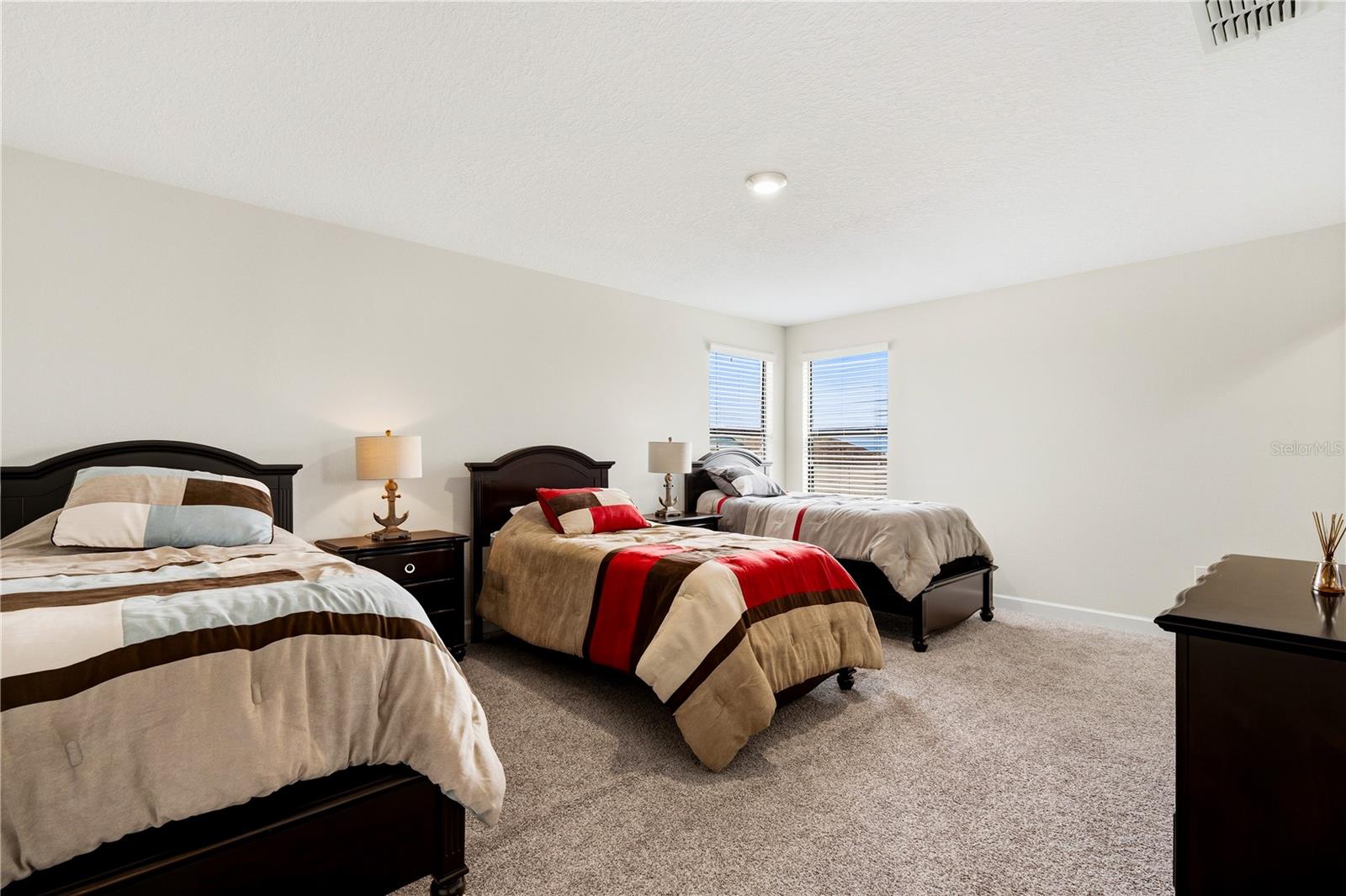 15007 NIGHT HERON DRIVE, Winter Garden, FL 34787