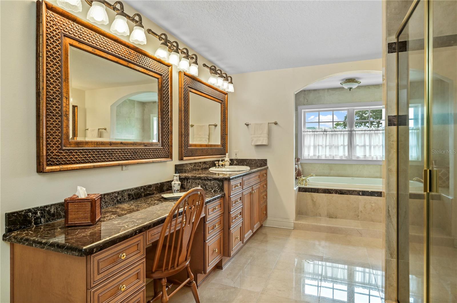 200 S INTERLACHEN AVENUE, #350, Winter Park, FL 32789