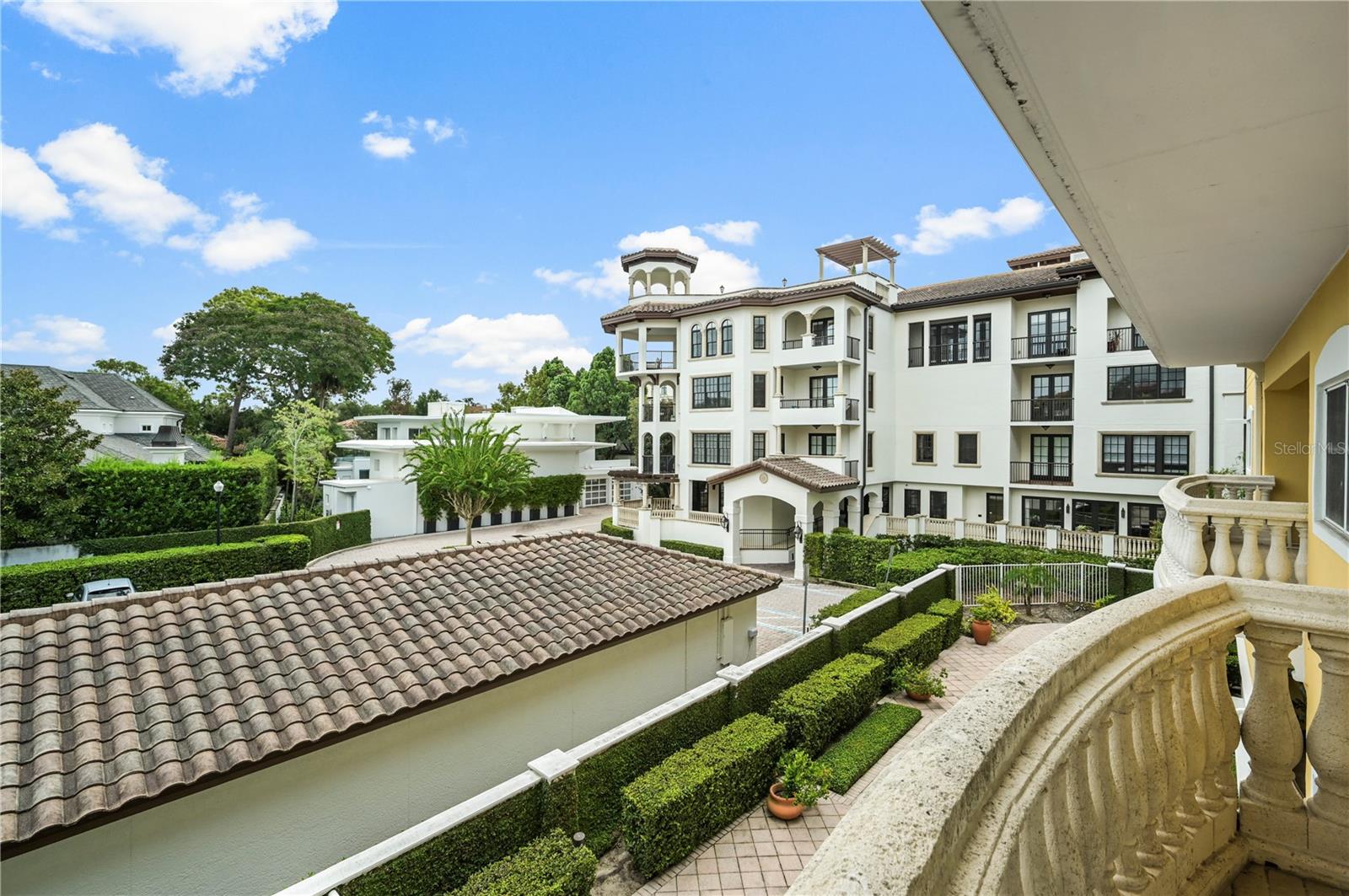 200 S INTERLACHEN AVENUE, #350, Winter Park, FL 32789