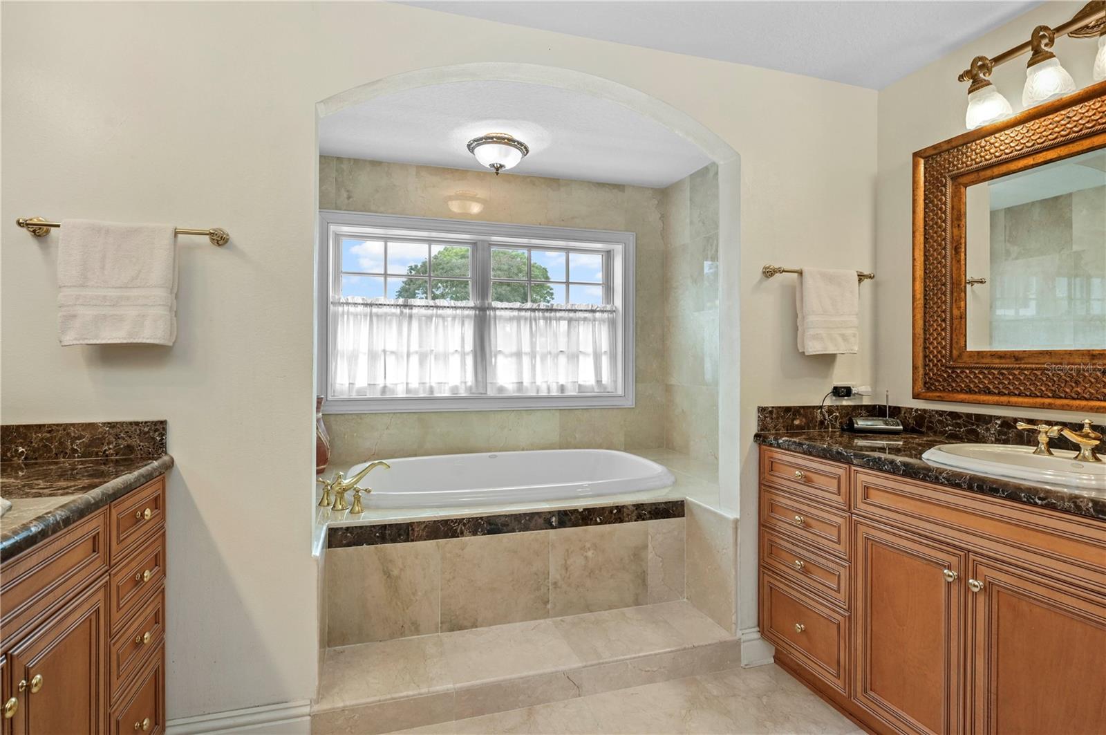 200 S INTERLACHEN AVENUE, #350, Winter Park, FL 32789