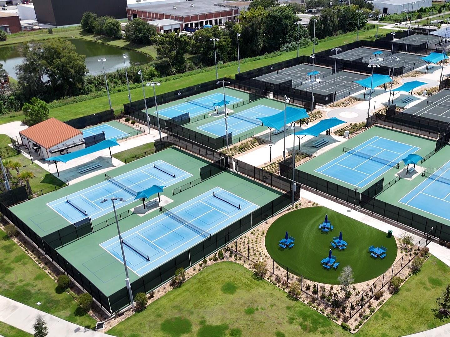 Pickleball Courts