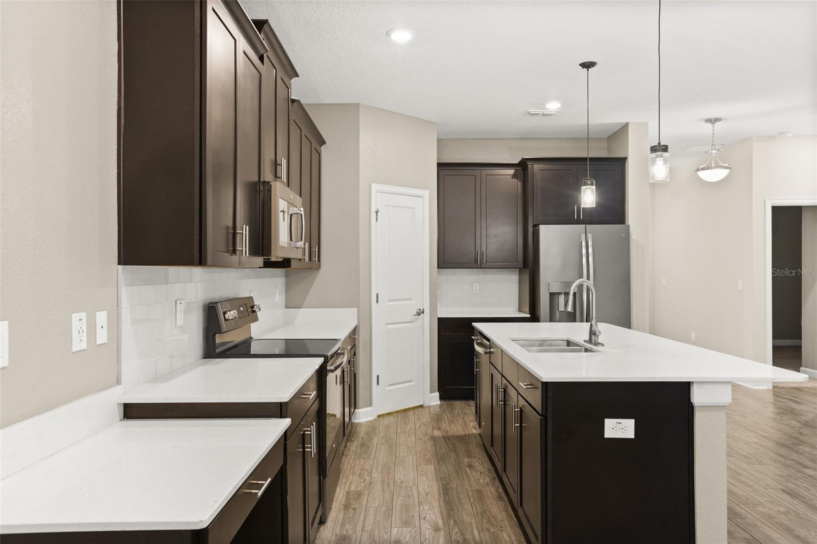 7608 SUMMERLAKE GROVES ST, Winter Garden, FL 34787 7608 SUMMERLAKE GROVES ST, Winter Garden, FL 34787
