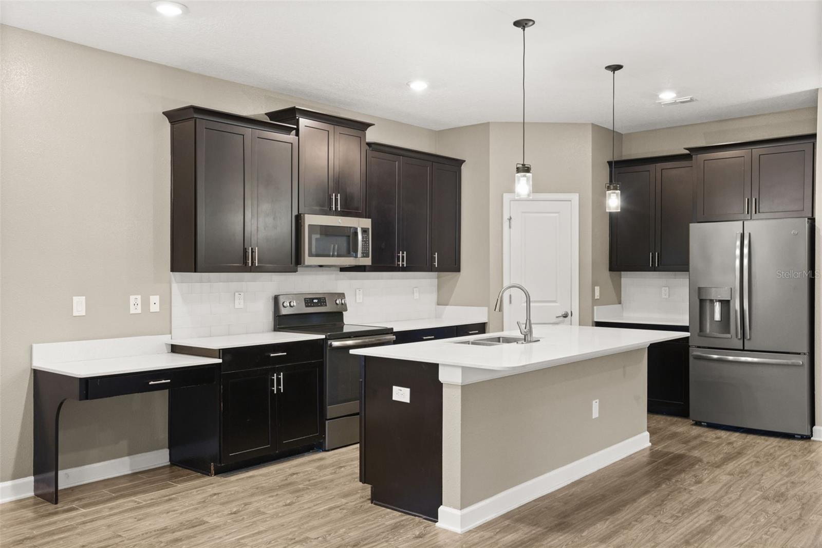 7608 SUMMERLAKE GROVES ST, Winter Garden, FL 34787 7608 SUMMERLAKE GROVES ST, Winter Garden, FL 34787