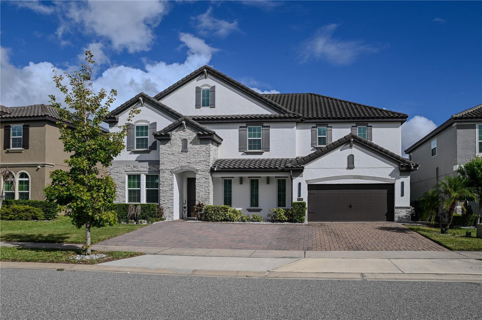 8109 LUDINGTON CIRCLE, Orlando, FL 32836 8109 LUDINGTON CIRCLE, Orlando, FL 32836