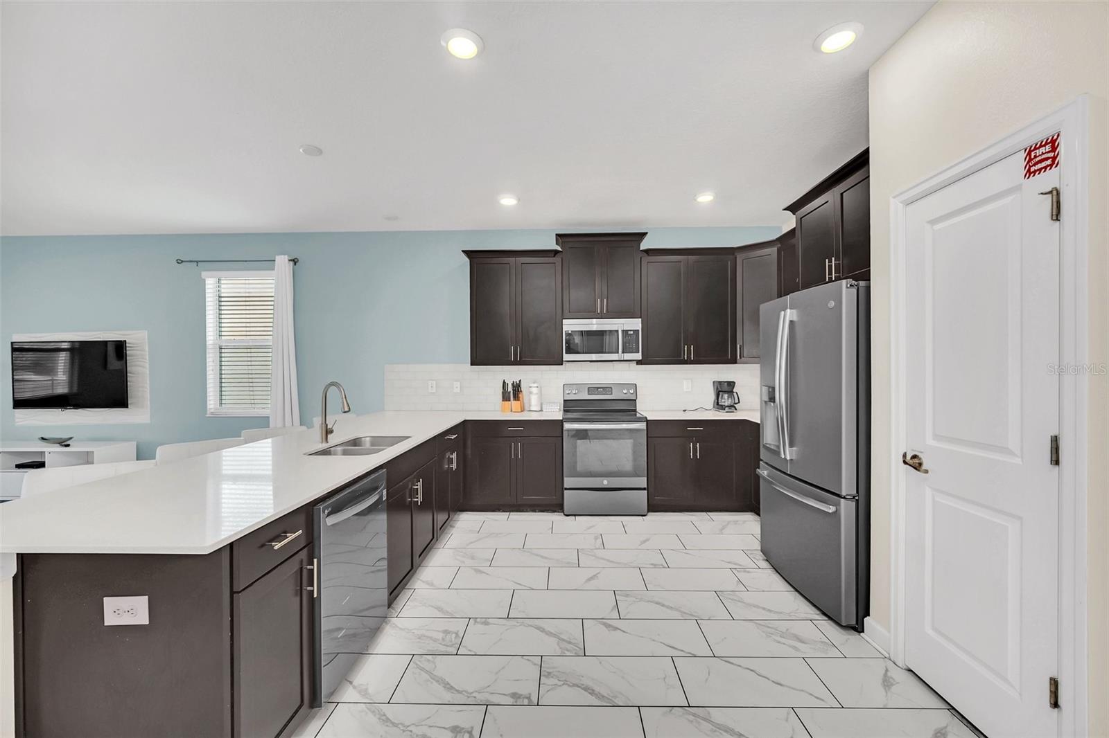 1652 MOON VALLEY DRIVE, Davenport, FL 33896 1652 MOON VALLEY DRIVE, Davenport, FL 33896