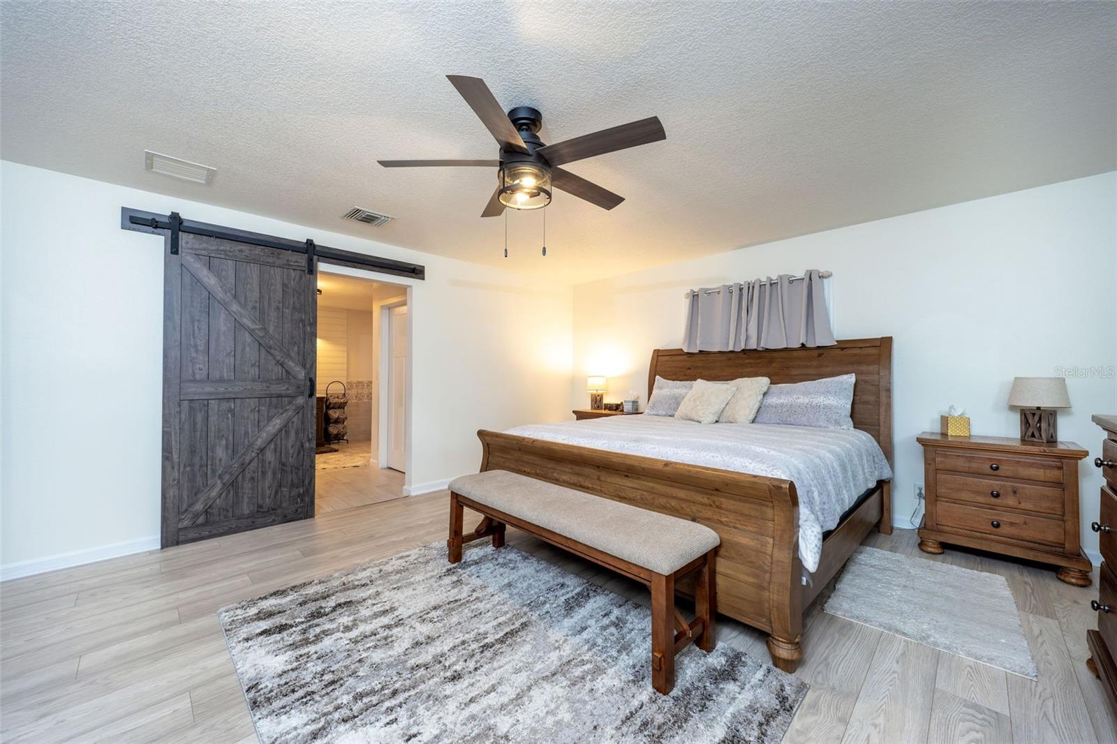315 N ORANGE AVENUE, Sanford, FL 32771