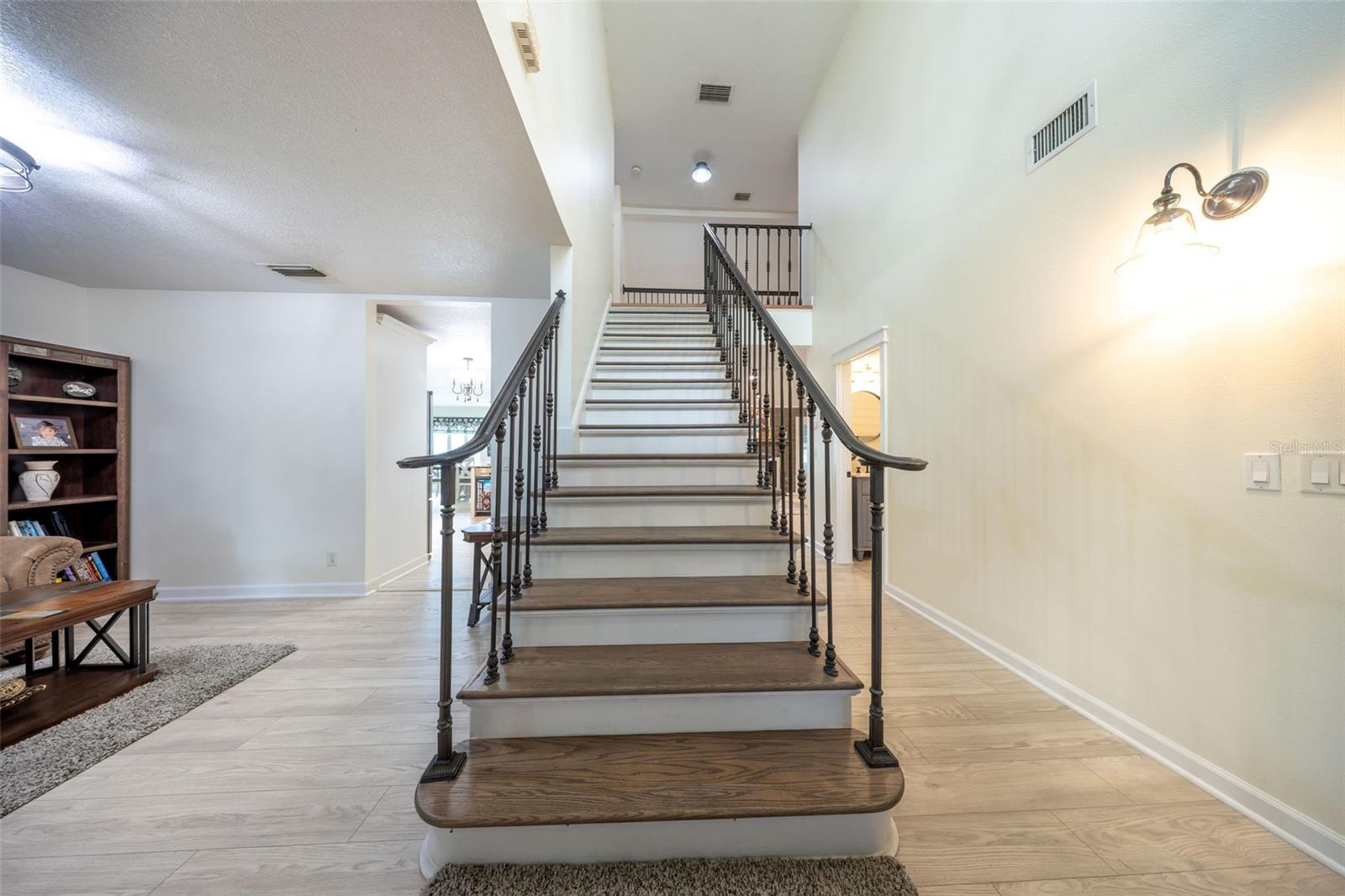315 N ORANGE AVENUE, Sanford, FL 32771