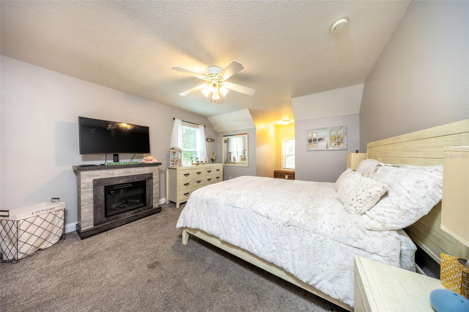 315 N ORANGE AVENUE, Sanford, FL 32771
