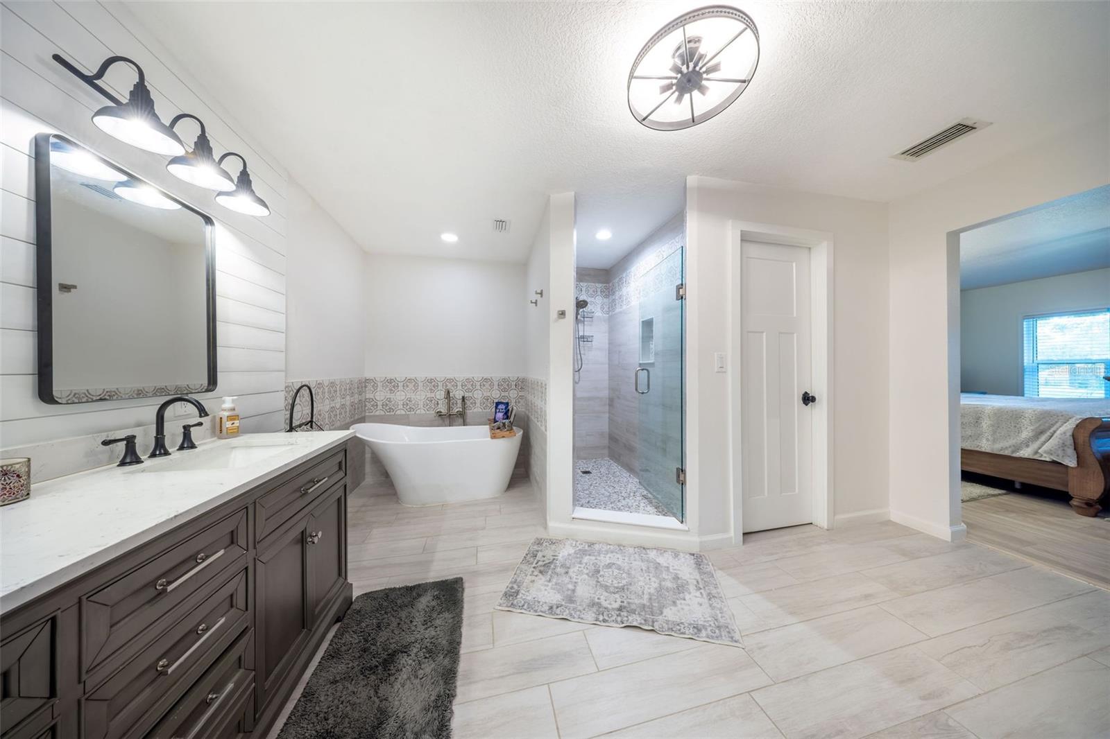 315 N ORANGE AVENUE, Sanford, FL 32771